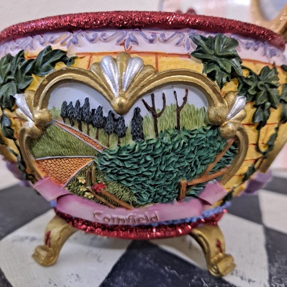 DISCONTINUED Wizard of Oz Over the Rainbow Music Box - Picture 4 of 11